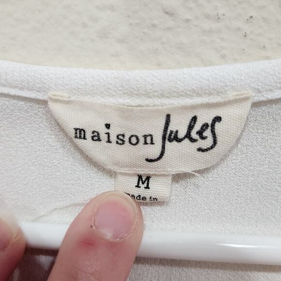 Maison Jules Sleeveless Split Neck Fit & Flare Dress Side Zip White Size Medium - Picture 8 of 10